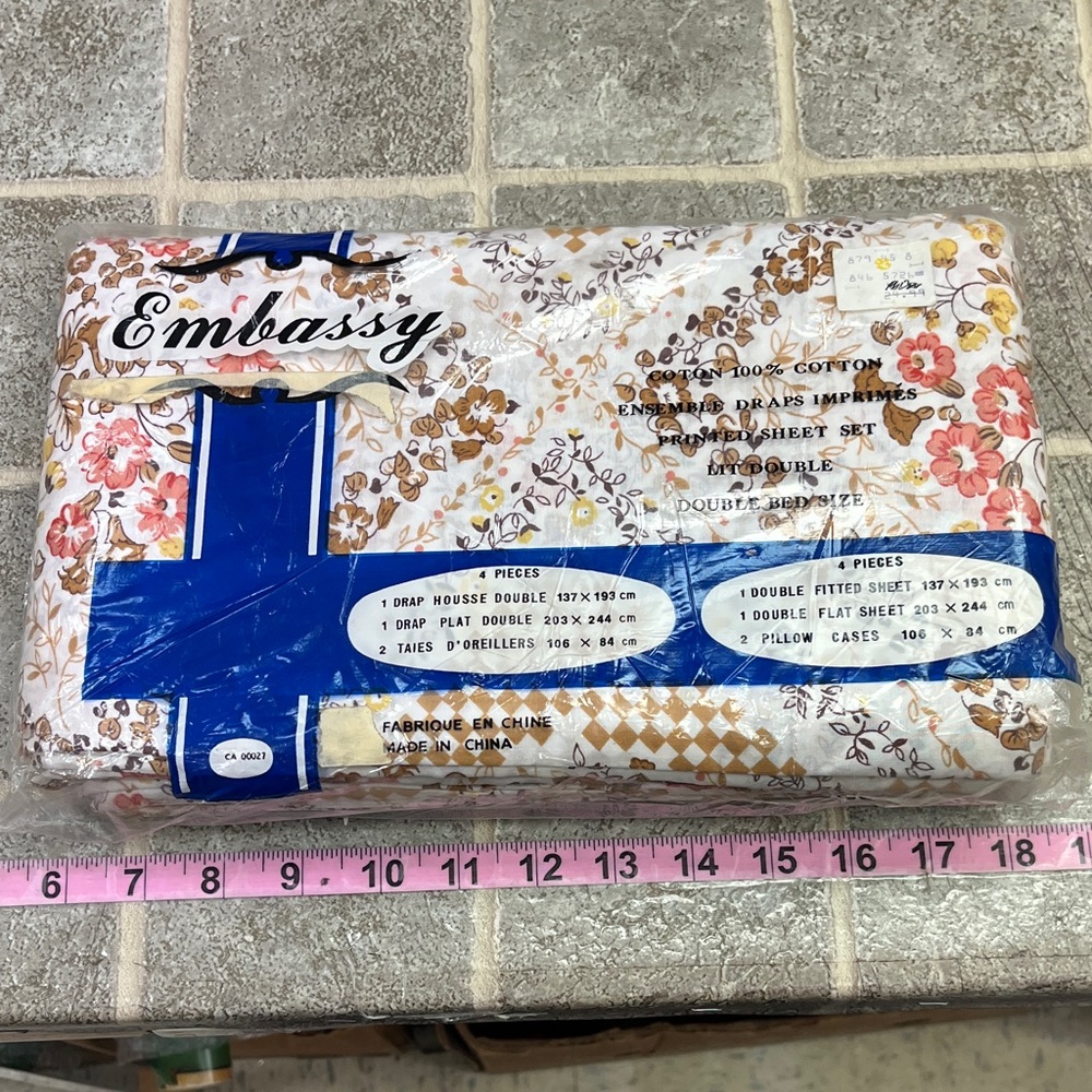 Vintage sealed  Embassy Floral Cotton Sheet Set - Double